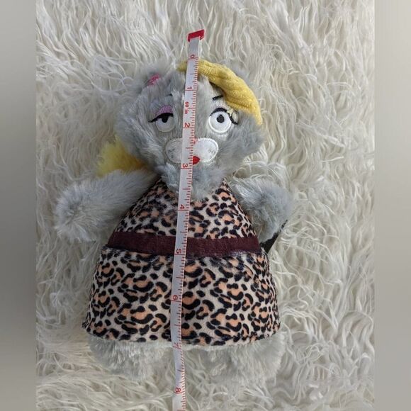 Barkbox Real Housepets "Catty Van de Claw" - Picture 7 of 11